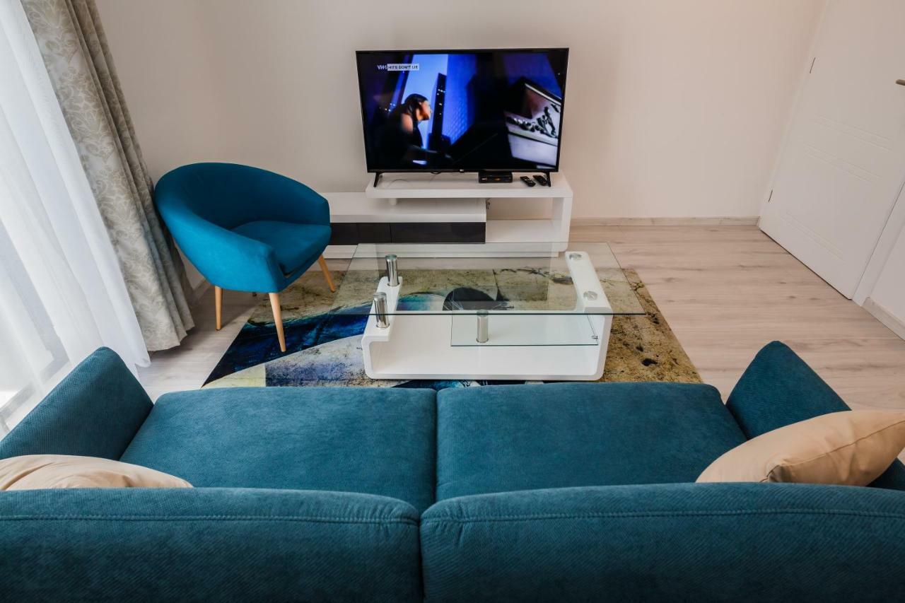 Apartament Milena-with A Pool